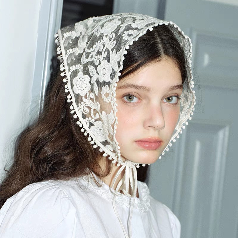 Photography Triangle - White Woven Floral Lace Hair Scarf