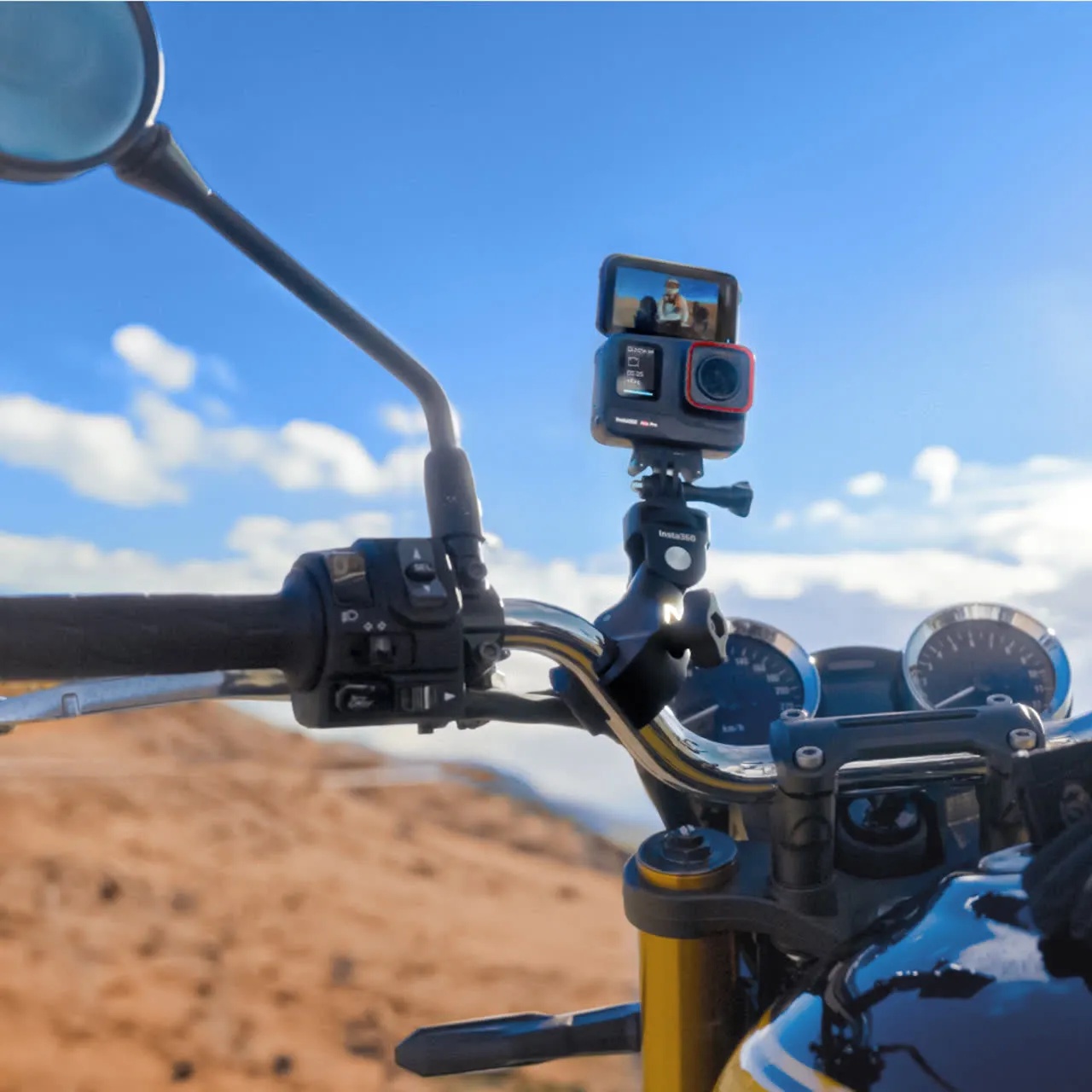 Insta360 Heavy Duty Clamp | Mo - đánh giá và giá Insta360 Camera Go 3